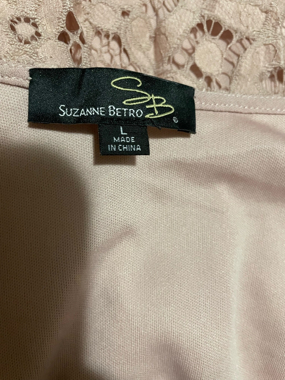 Suzanne Betro Dusty Rose Lace Crochet Puff Sleeve Top - Picture 6 of 7